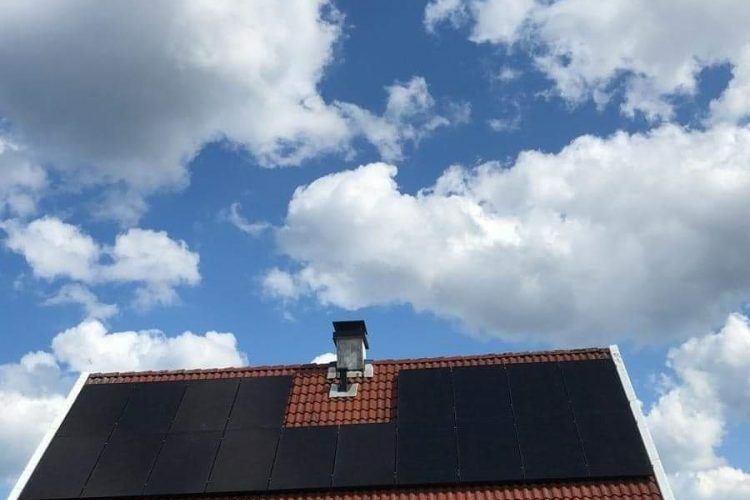 Saulės elektrinių montavimo darbai – Švedija